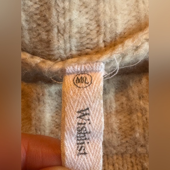 Wishlist Women's Sweater - Cream, Blue, Tan soft cozy oversized - Picture 7 of 8